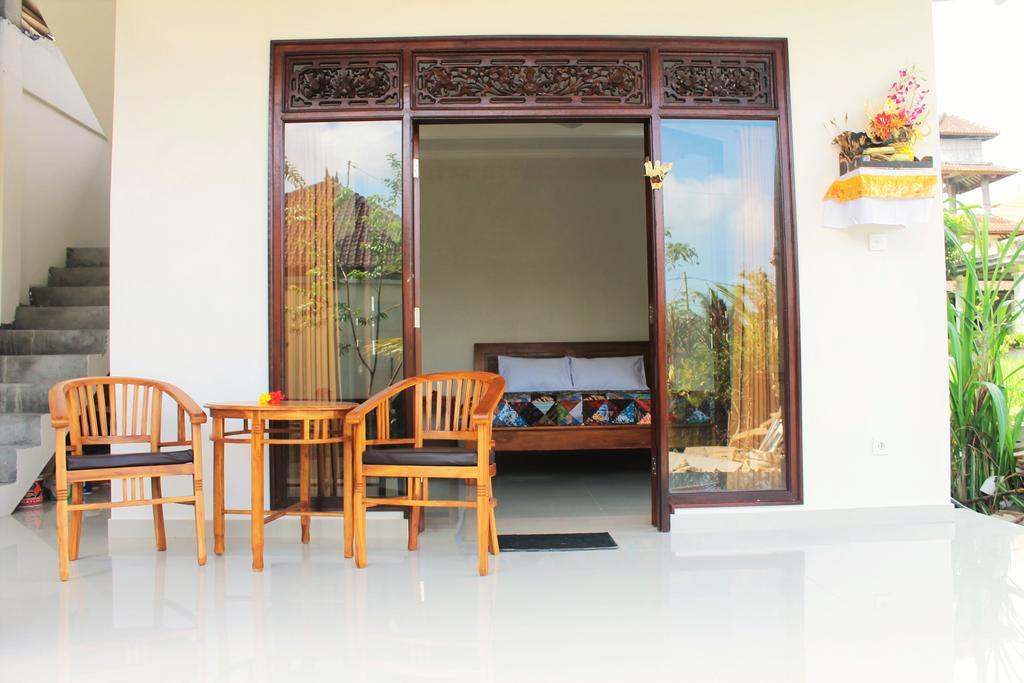 Cenik House Ubud Esterno foto