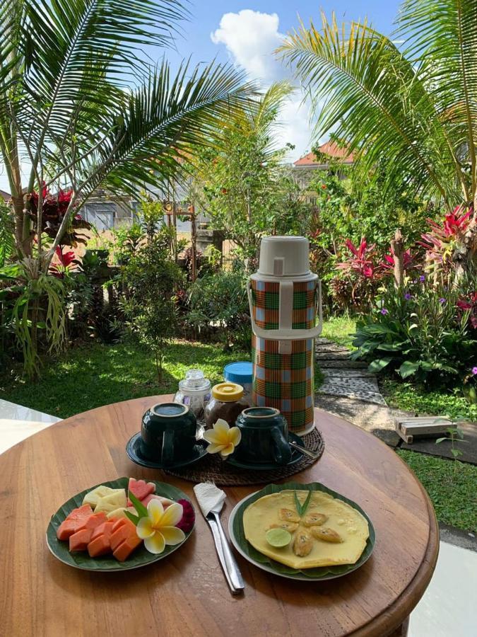 Cenik House Ubud Esterno foto